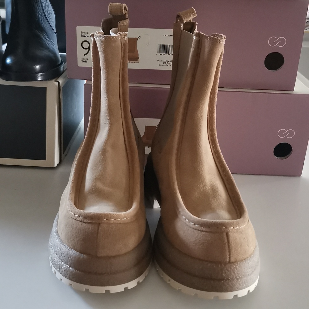 Calia Samie Moc Toe Boot Women's  Suede Ankle Boots Size: 9 - Picture 6 of 8